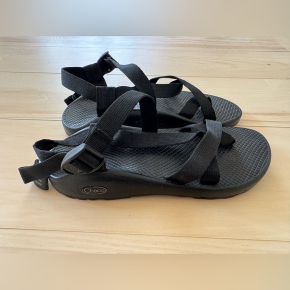 Chaco Sandal - Picture 2 of 4